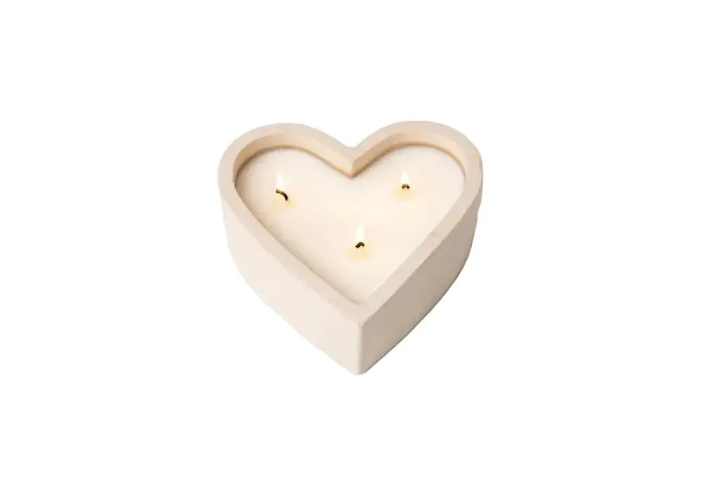 Victoria Green Heart-Shaped Soy Candle - Sandalwood Imperfect