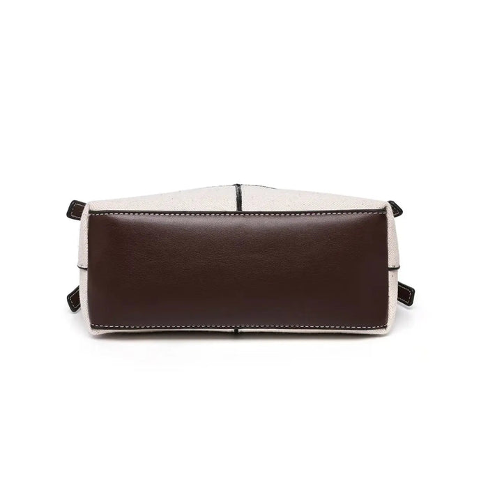 Victoria Green V-Sculpt Shoulder Bag